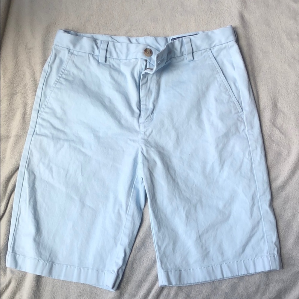 Vineyard vines light blue shorts
